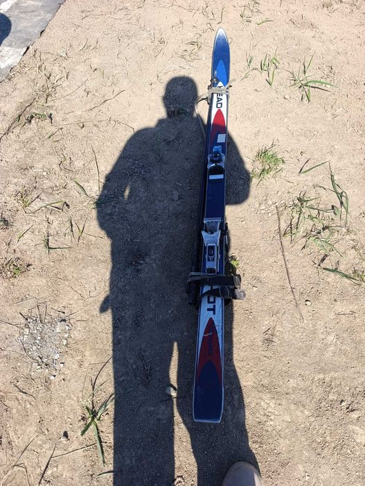 Schi HEAD original cu legături – stare bună, preț avantajos