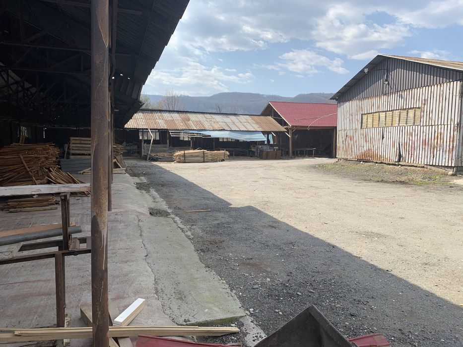 De vanzare proprietate industriala