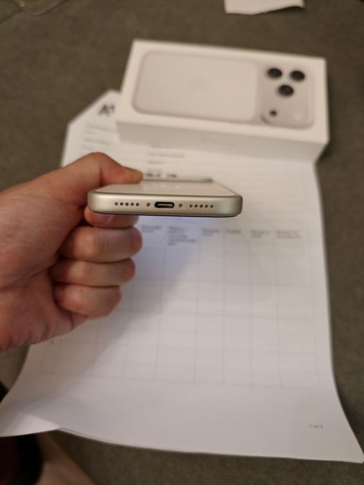 Iphone 17 pro silver /256gb