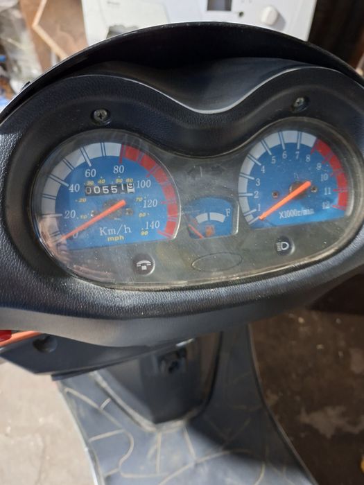 Продам скутер ..