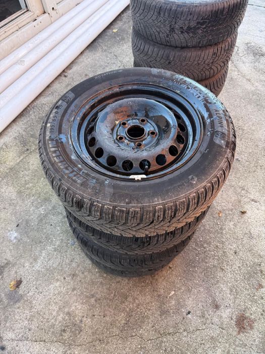 Jante Cauciucuri Roti Iarna Volkswagen Golf 5 6 Passat Tiguan Touran