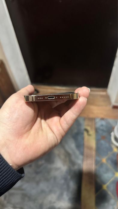 Обмен айфон 12про 256гб 84%