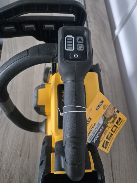 Drujba Dewalt 54v dcmst635