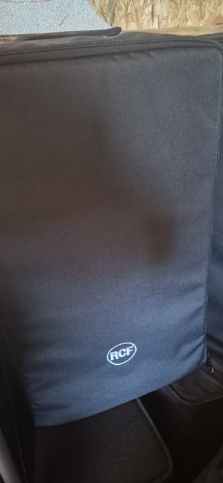 Boxe active Rcf art 715 mk4 huse cadou