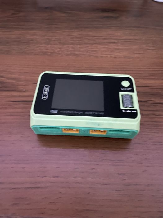 Зарядка для батареек до 6S