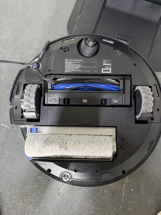Aspirator robot Ecovacs Deebot X8 Family