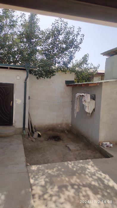 Urganch shaxrida Vodnikda Xovli joy sotiladi yarim plan