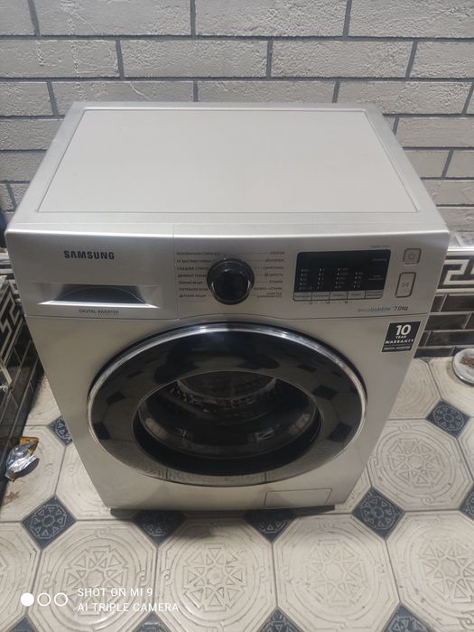 Продам стиральную машинку