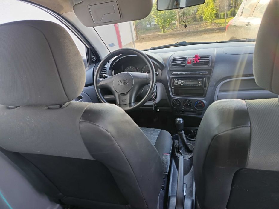 Kia Picanto 1.0 61кс