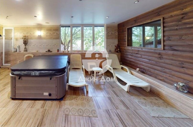 Продава се Хотел в с. Кошарица, Област Бургас - 662 кв.м за 577 €/кв.м - Снимка #10