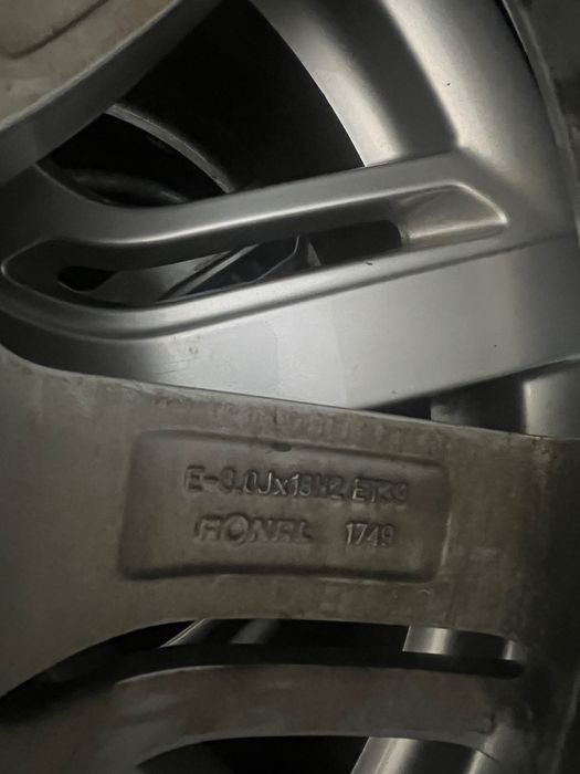 Зимни гуми с джанти Audi/18*5x112 оригинални