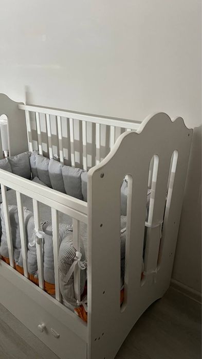 детская кроватка