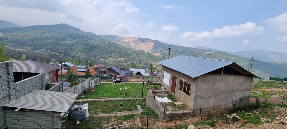 Chimyonda uy sotiladi