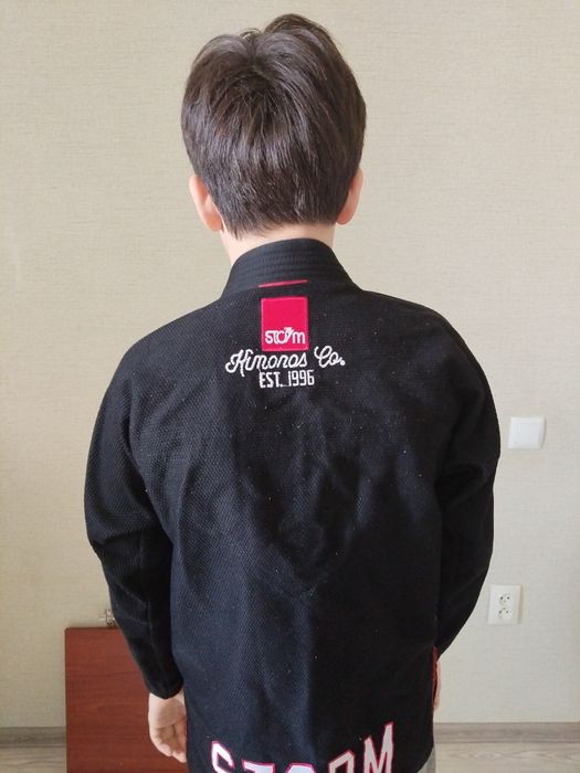 Ги для бразильского Джиу джитсу