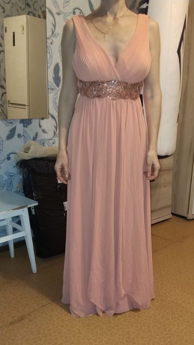 Женское платье вечернее