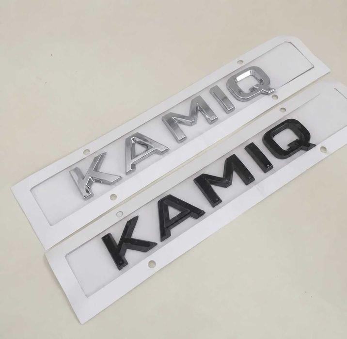 Set embleme haion SKODA OCTAVIA VRS / emblema stema sigla sticker inscriptii Ornamente spate auto skoda