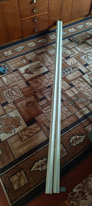 Карниз настенный