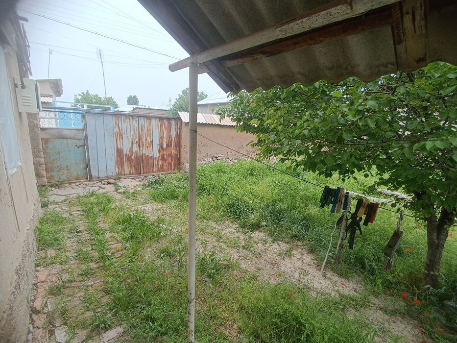 Azadbashda Uchastka 8sotix yolga yaqin