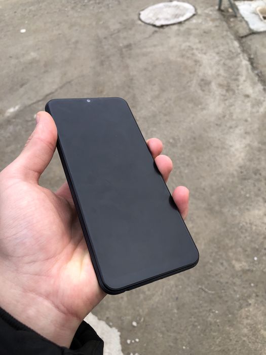 Vivo v20 4/64Gb Ideal Holatda  Aybi Yo’q Ishlab turgan telefon