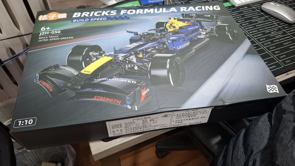 Конструктор лего формула 1 F1