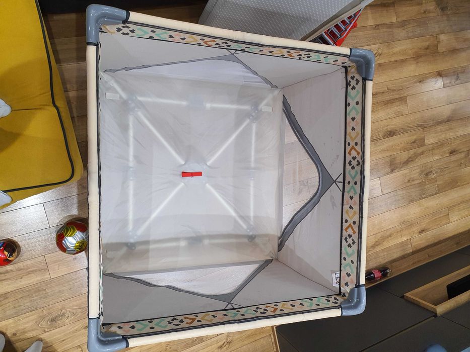 Бебешка кошара за игра