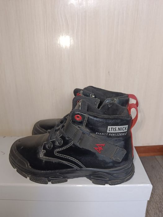 Продам обуви, крассовки