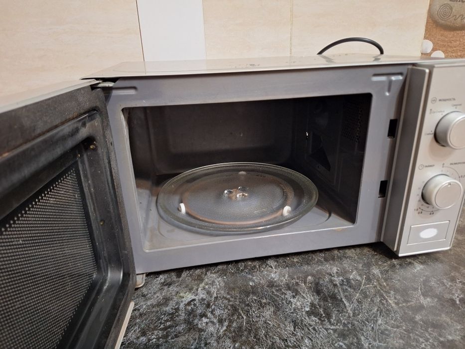 Продам микроволновку