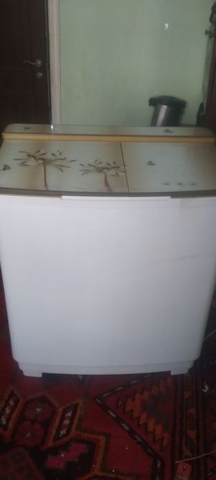 Rir yuvish mashinkasi pol aftamat xolati yaxshi