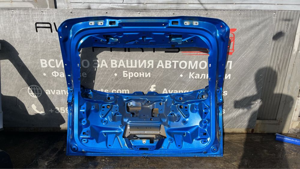 Багажна врата Peugeot 2008 2 (2019-)