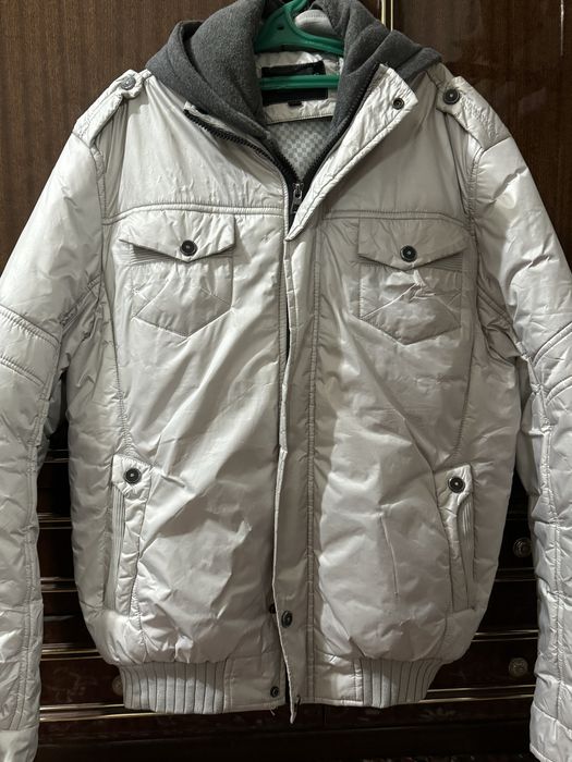 Продаю спортивный костюм и куртку зимнию