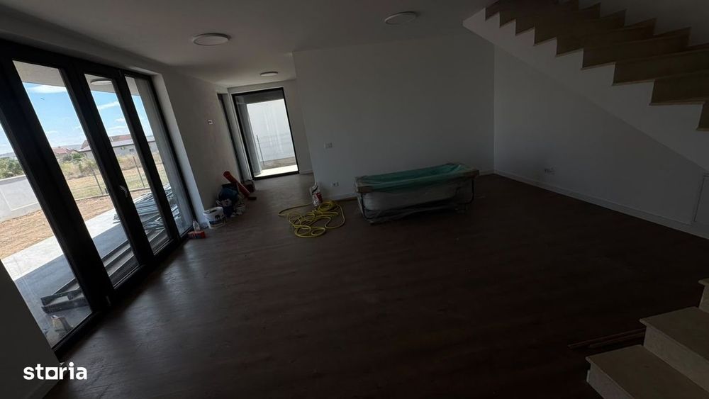 Casa de vanzare
