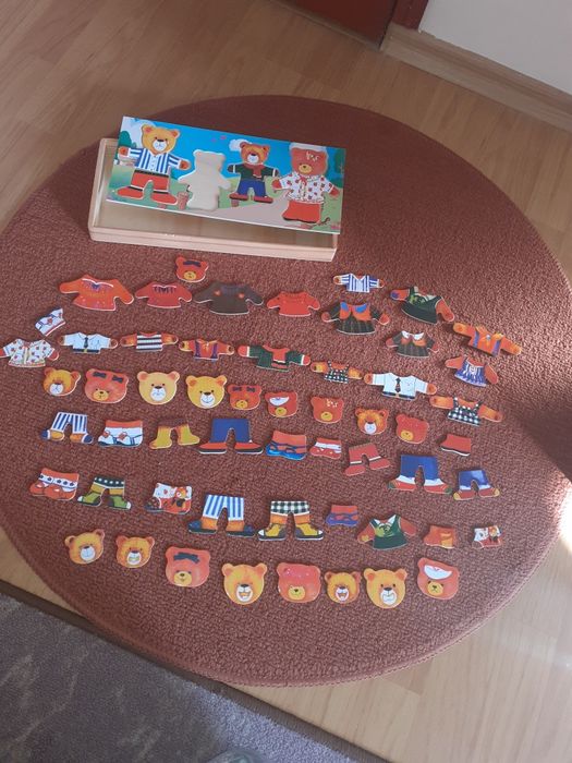 Сортер,дървен + други играчки