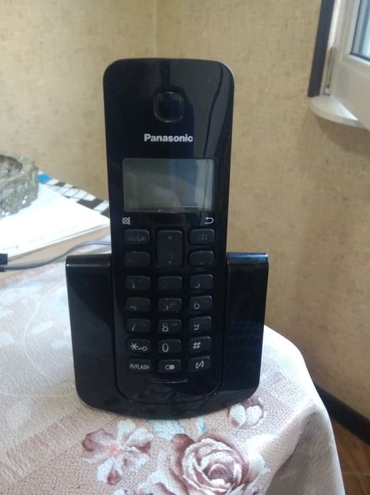 Телефоны Panasonic три штуки