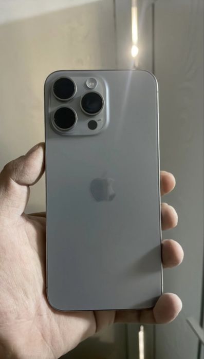Iphone 15 pro max с гарантией