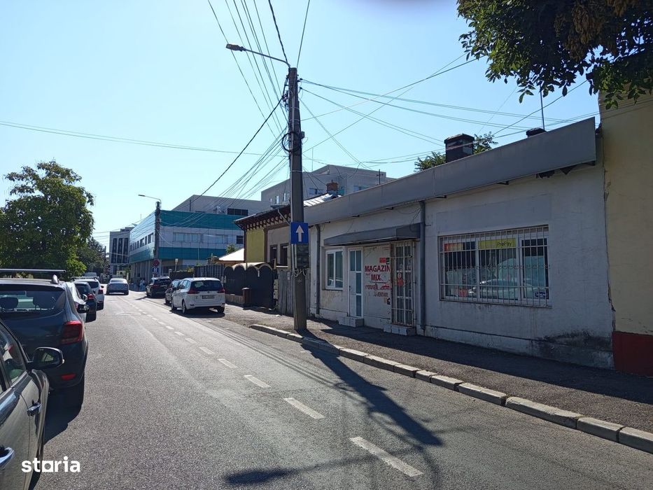 Casa de vanzare