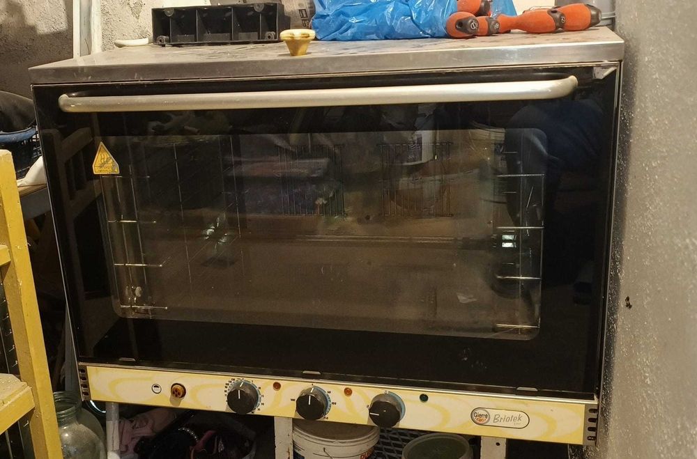 Cuptor pentru patiserie