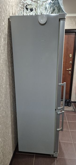 Холодильник LG + люстры