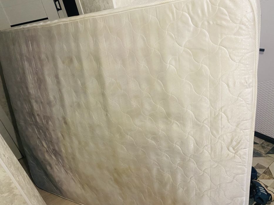 Отдам матрас самовывоз