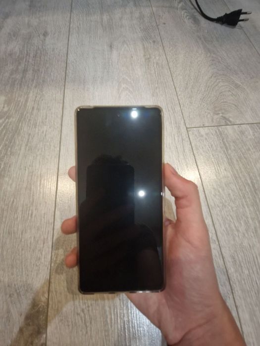 Обменяю Google Pixel 7