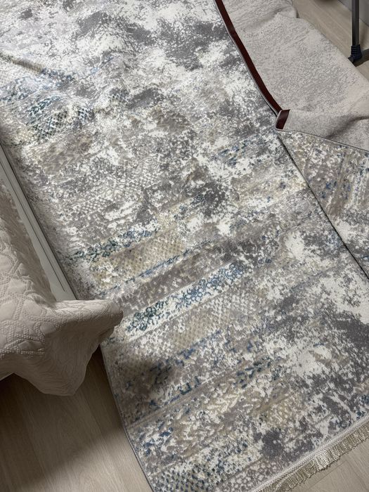 Продам новый ковер