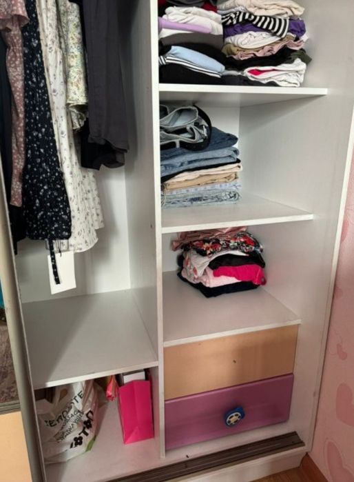 Спальный гарнитур