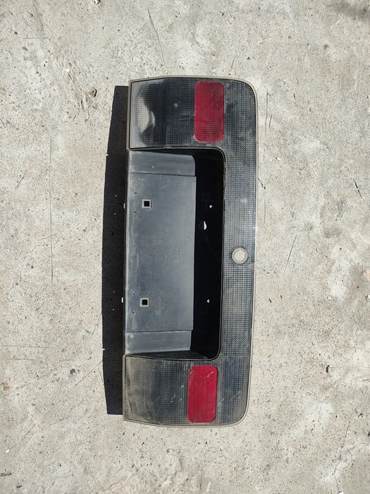 Продам  рамку под номер