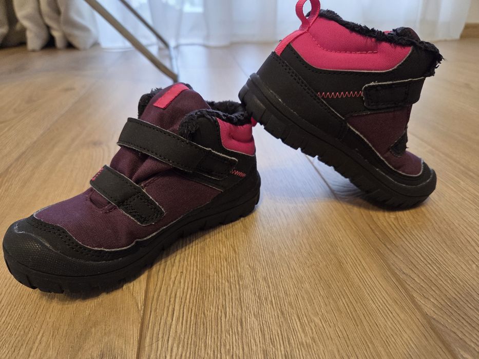 Ghete fetite mărimea 27