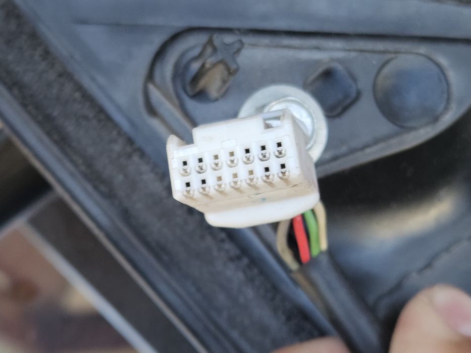 Oglinda stanga Toyota Auris / Corolla 2012-2018 Rabatabila electroc Incalzita Reglaj electric Neagra