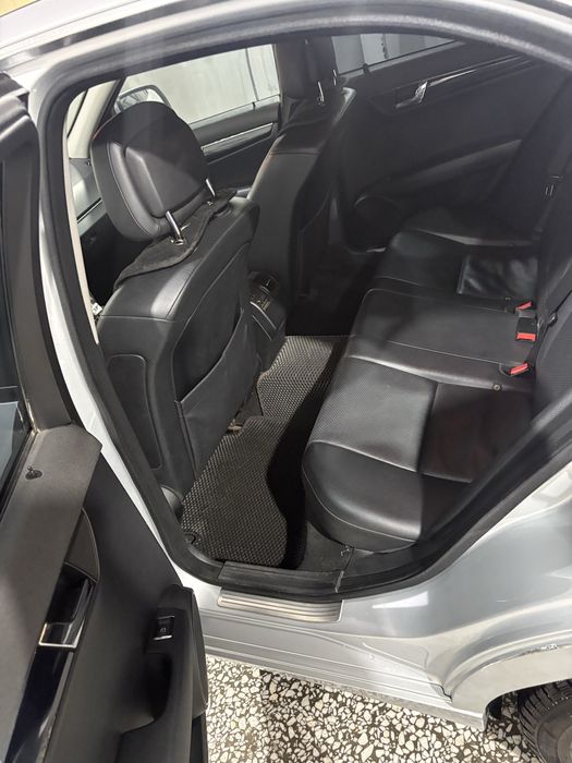 Продам w204 c180 матор м271