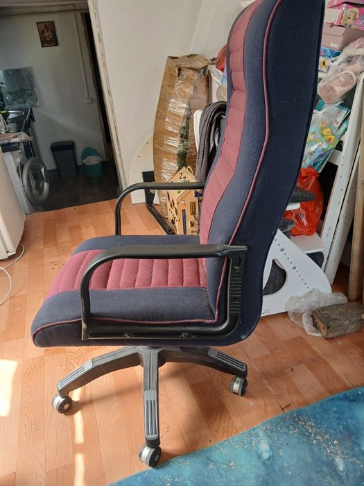 Продам офисное кресло