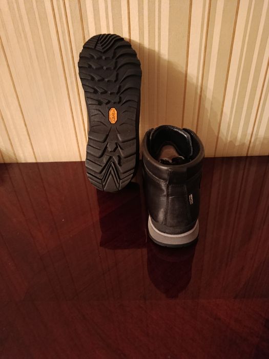 Мужская обувь цена 25000