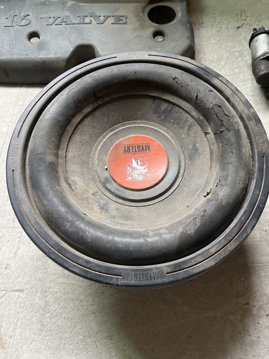 Продам сабвуфер и колонку