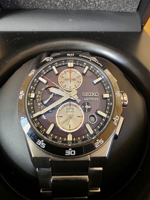 Seiko Astron GPS Solar (Титаниев)