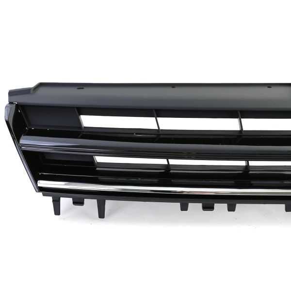 РЕШЕТКА VW GOLF 7 12-17 ЧЕРЕН ГЛАНЦ С ХРОМИРАНА ЛАЙСТНА